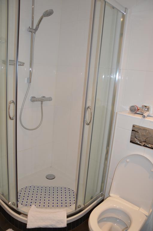 Appartement Daniel คาพรูน ภายนอก รูปภาพ